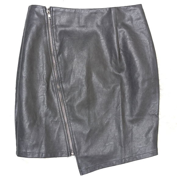 LF Dresses & Skirts - LF Seek The Label Asymmetric Zip Leather Skirt D50